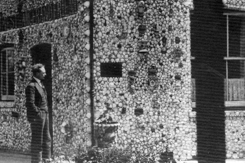 The seashell wall at the back of The Eastney Tavern, Eastney, in the 1920's or 1930's.