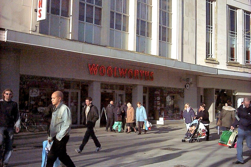 Can you remember Woolworths in Commercial Road?