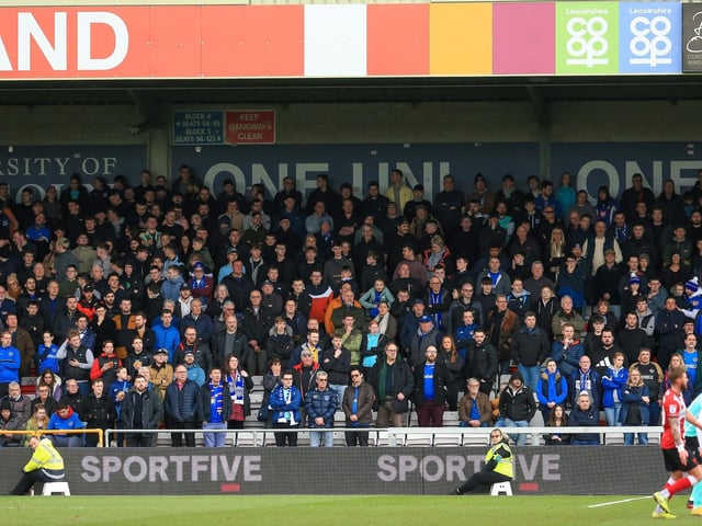 Away attendance: 1,313; Overall attendance: 9,906.
