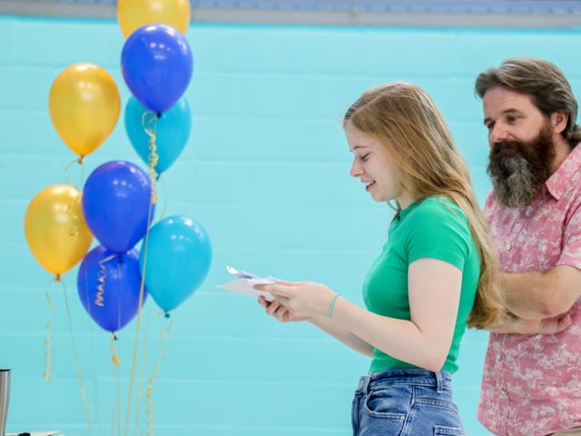 Freya McCauley-Wright 18, who studied English Language & Literature, Chemistry and Biology at UTC, Hilsea, will go on to study English Language and Literature at Oxford University.



Photos by Alex Shute