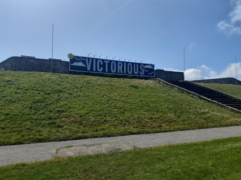 The signage on top of the hill at Castle Field