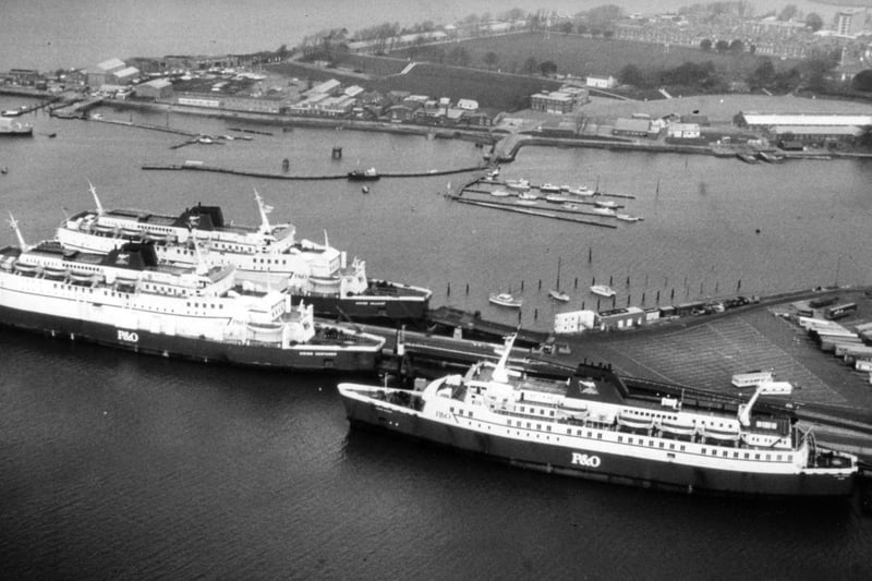 P&O ferries, Voyager, Valiant and Venturer in Portsmouth Harbour, 1989. The News PP4711