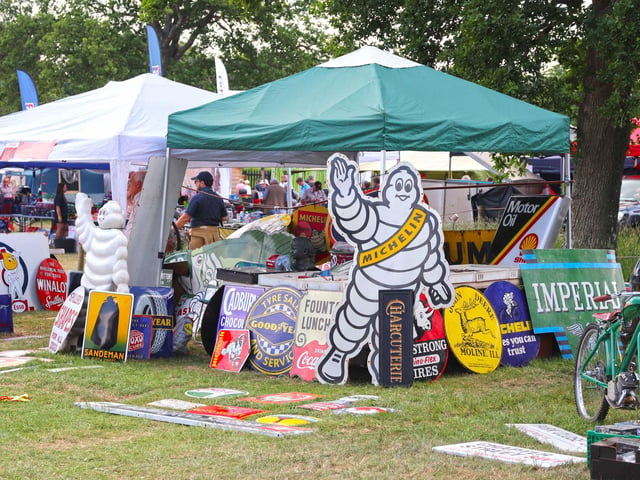 Stands at the 2025 spring Autojumble