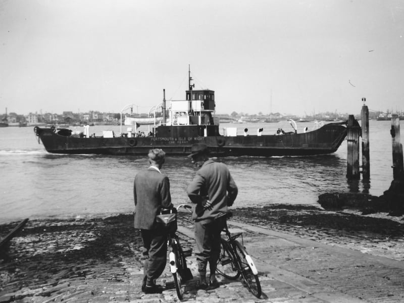 The Old MV Hilsea approaches Point. Capable of a few carrying few cars and a small lorry perhaps, the old car ferry MV Hilsea in service 1930 to 1961.