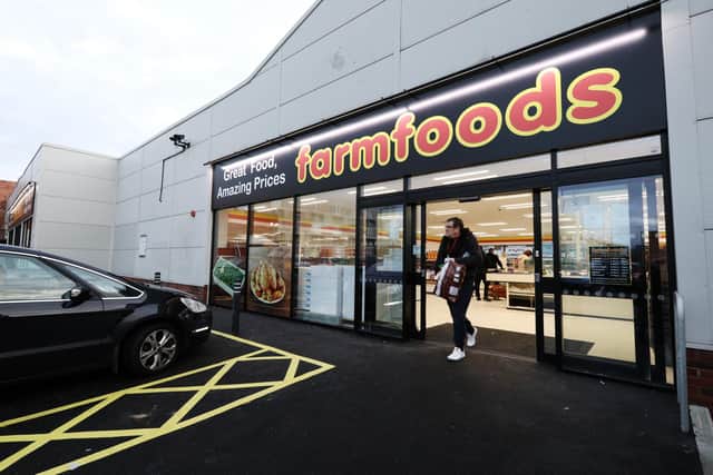 Farmfoods on Fratton Rd has reopened after being refurbishedPicture: Chris Moorhouse      (121220-02)
