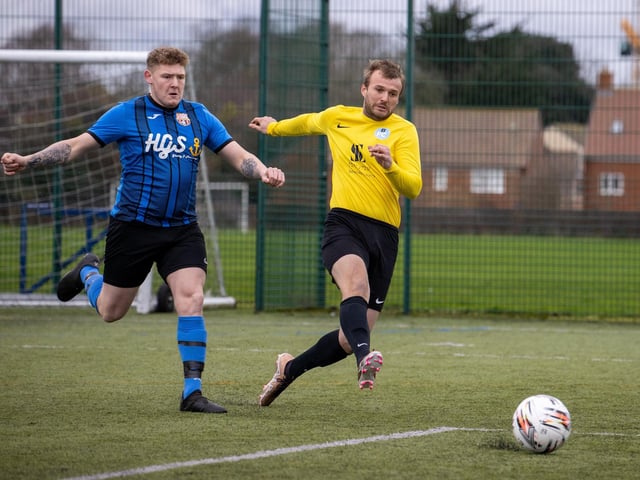 Burrfields (yellow) v Horndean United. Picture by Alex Shute