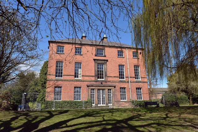 Tapton House was built around 1790 by a local banking family, the Wilkinsons, and was briefly occupied by Father of the Railways George Stephenson (1838–48). It was the home of the Markham family 1873–1925, occupied by a secondary school 1931–91 and later by Chesterfield College. Chesterfield Civic Society said: "Owned and very well maintained by Chesterfield Borough Council but at risk unless a viable new use is found for the mansion and school buildings."