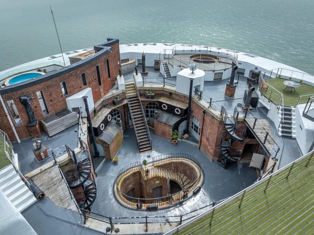 Solent forts, No Man’s Fort and Spitbank Fort are set to make waves at Savills 18th June auction with a guide price of £1 million each, marking the most accessible value these iconic maritime structures have been offered on the open market in recent years.
