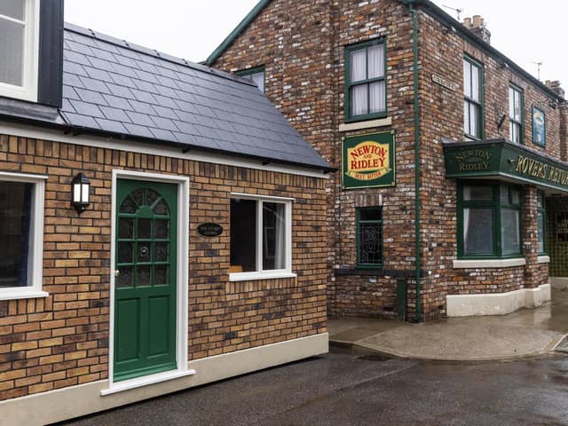 'The Rovers' Annexe' is unveiled on the set of Coronation Street, as it lists on Airbnb, giving fans a once-in-a-lifetime experience to stay in the self-contained pop-up house on the cobbles, Manchester. Picture: Fabio De Paola/PA Wire