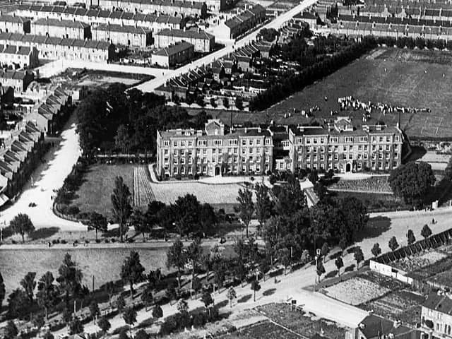 The now demolished Teacher Training College, Milton pre-1936.  Photo: Mick Cooper collection.