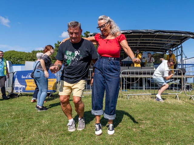 Kev & Maz Abbot from Portsmouth jiving at the Bandstand. Picture: Mike Cooter (210724)