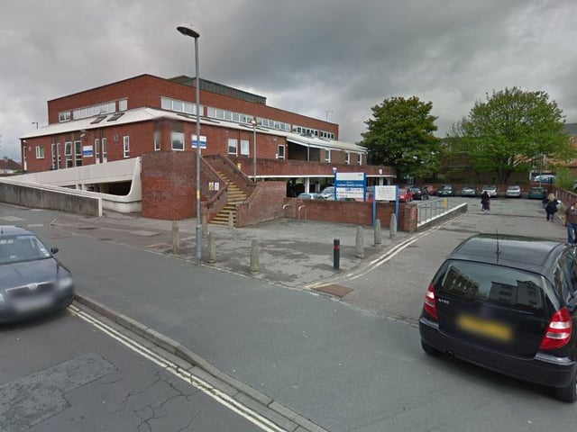 There are 1,479 patients per GP at North Harbour Medical Group. In total there are 9,760 patients and the full-time equivalent of 6.6 GPs.