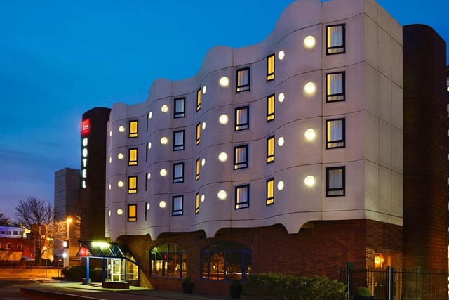 Rooms, food and drink are 20% off at The Ibis in Portsmouth city centre.  Email h1461-re@accor.com and quote 'Tourism Week Discount' and use the same phrase at the bar to get money off.