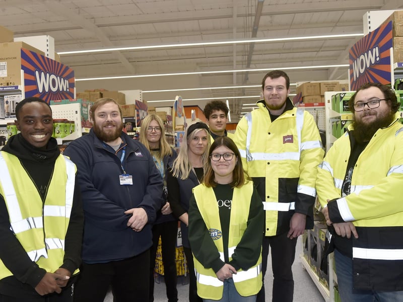 B&M opened in Southampton Road Retail Park in Titchfield, on Saturday, December 2, 2023.

Pictured is: B&M staff (l-r) Marvin Gyasi, Dave Hathaway, Caitlin Egerton, Sabrina Brown, Frankie Canterbury, Emma Peacock, Rhys Powell and Tony Hayward. 

Picture: Sarah Standing (011223-2884)