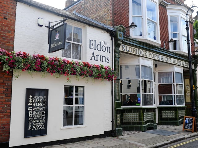 The Eldon Arms pub, in Eldon Street, has a Google rating of 4.5 out of 5 on Google - 'Lovely pub, great food. Sunday roast is delicious.'