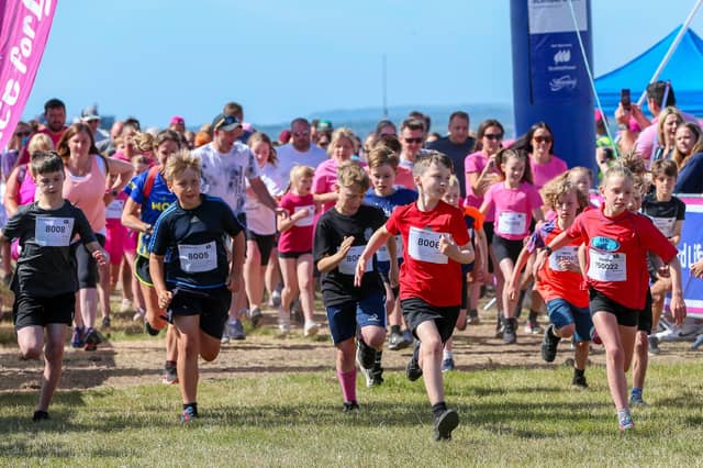 Race For Life Pretty Muddy, Southsea Common
Picture: Chris Moorhouse (290624-026)