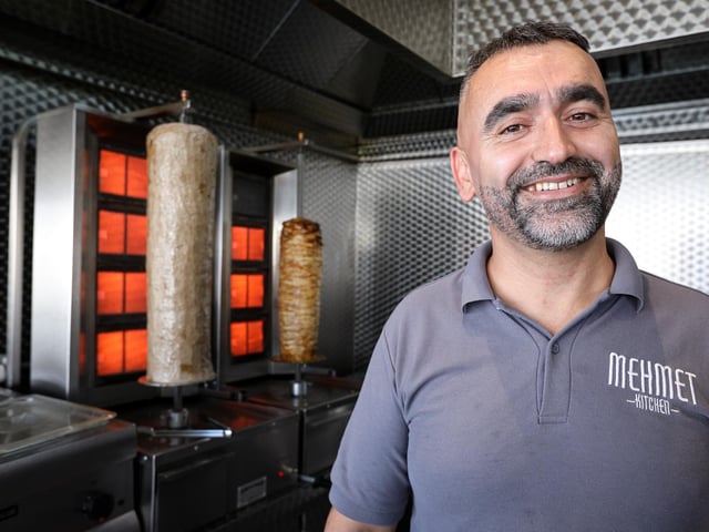 Memet Kitchen in Copnor Road has a 4.7 star rating on Google, with 194 reviews.
