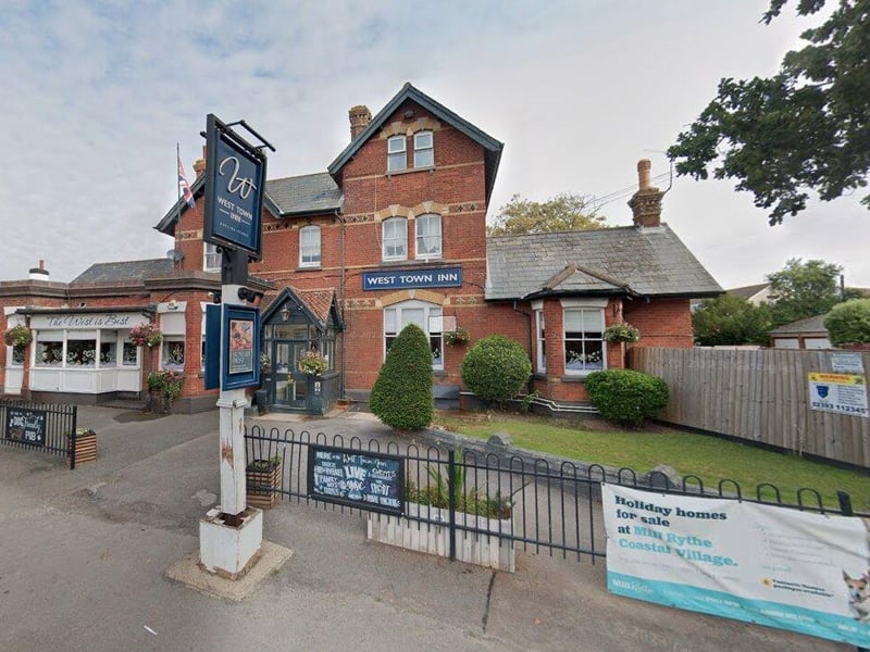 West Town Inn, Hayling Island, is a very popular choice amongst locals and if you are looking to treat your mum on Mother's Day this is a perfect place to eat.