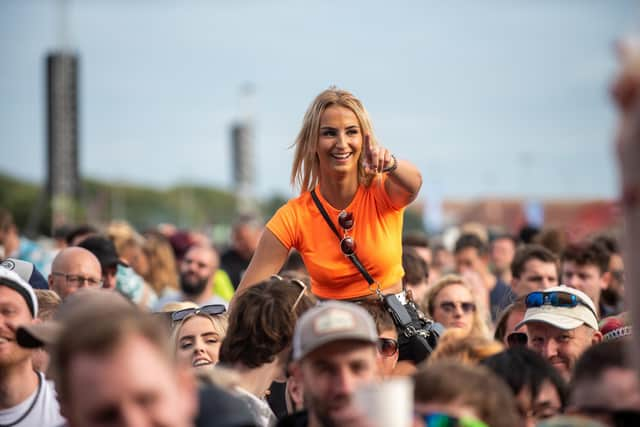 Fans having a great time as Frank Turner from Winchester plays The Common Stage. Picture: Vernon Nash (280821-139)