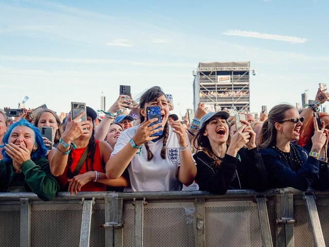 Victorious Festival got off to a brilliant start with a range of wonderful performances from the likes of Fatboy Slim, Louis Tomlinson, Jess Glynne, Snow Patrol and Maximo Park.Pictured: Louis TomlinsonPicture: Victorious Festival/Strong Island