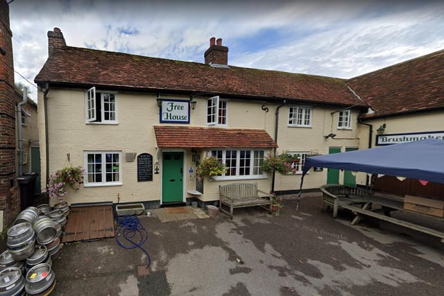 This one just squeezes in! The Brushmakers Arms, Shoe Lane, Upham, is a 30 minute drive from Portsmouth via the M27.
