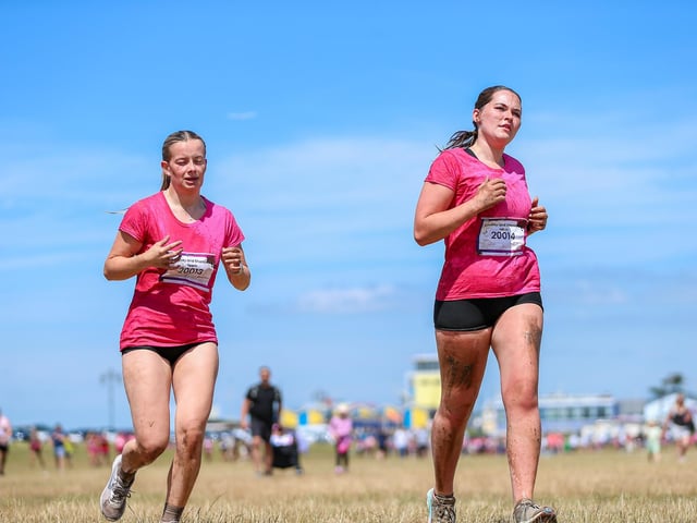 Race For Life Pretty Muddy, Southsea CommonPicture: Chris  Moorhouse (290624-238)