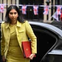 Home secretary Suella Braverman said that the Met Police is "playing favourites" after commissioner Sir Mark Rowley did now bow to government pressure to block a pro-Palestine march from taking place during Remembrance Weekend. (Credit: Getty Images)