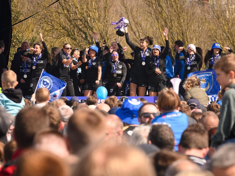 Pictured is: Portsmouth Ladies celebrate with their trophy.Picture: Keith Woodland (280421-452)