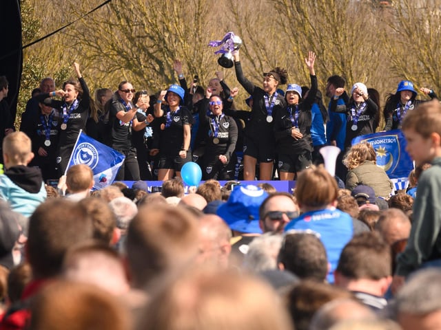 Pictured is: Portsmouth Ladies celebrate with their trophy.
Picture: Keith Woodland (280421-452)
