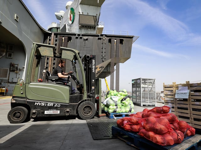 Fresh food being loaded onto HMS Queen Elizabeth.