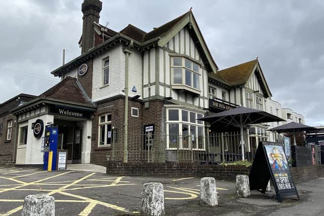The Red Lion in Cosham. October 2021.Picture: Tom Cotterill