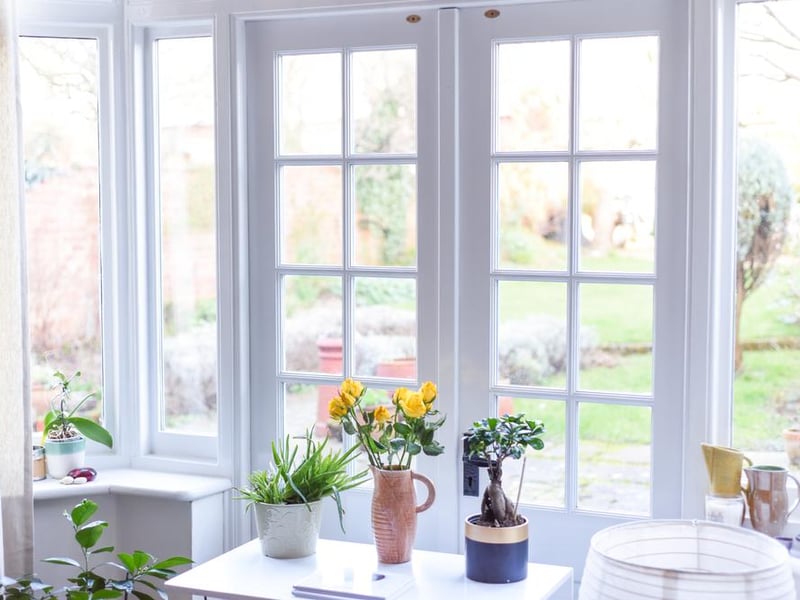 Buyers looked out into the garden as soon as they entered a room that backs onto it. Make sure viewers can access your garden if they wish and consider tidying it up and making the most of the space.