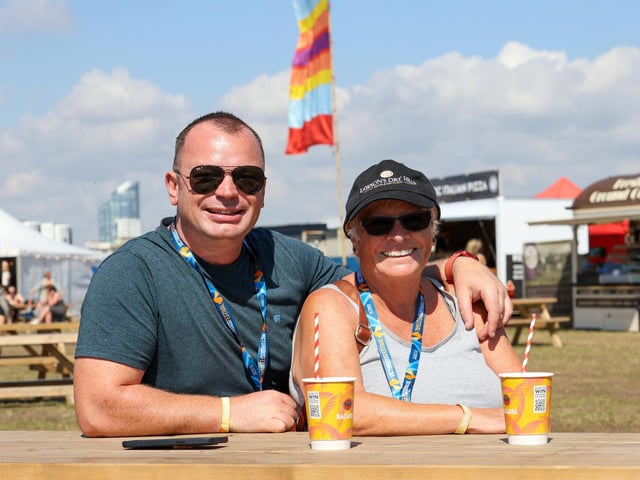 Eddie and Marian Measey from Old Portsmouth enjoy a cold one. Photos by Alex Shute