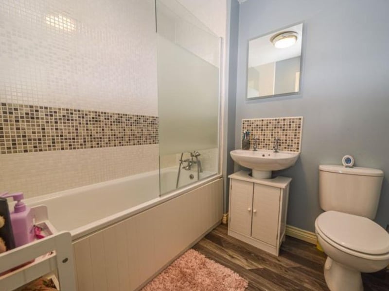This property comes with four bedrooms, two bathrooms and a reception room and it is brilliant if you are looking for something spacious.