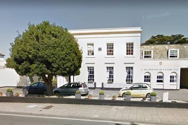 Lysses House Hotel 
