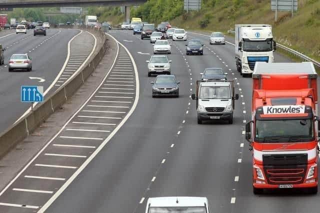 M27 Picture: Chris Moorhouse (jpns 040522-25).