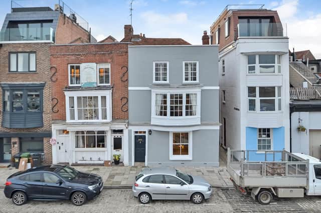 55 Broad Street, Old Portsmouth, Hampshire
Guide Price ~ £825,000 ~ Freehold