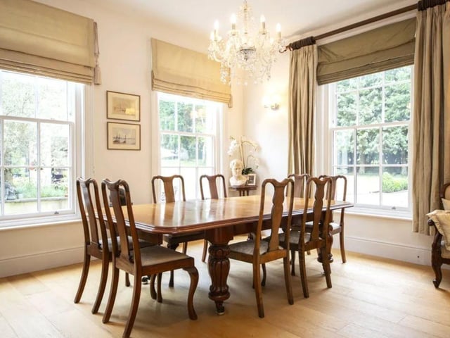The listing says: "Smannell House is a truly exceptional property. Although constructed only eight years ago, it is traditional in its design and boasts wonderfully light, well-proportioned rooms with high ceilings and an overriding feeling of space throughout."