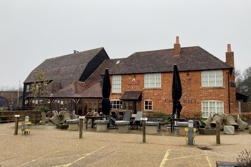 Cams Mill Restaurant, at Cams Milll, Fareham, is a beautiful large oak-framed barn with amazing views of the estuary. The large patio garden seats up to 60 guests and has views of the Saltern Lake off Portsmouth Harbour.