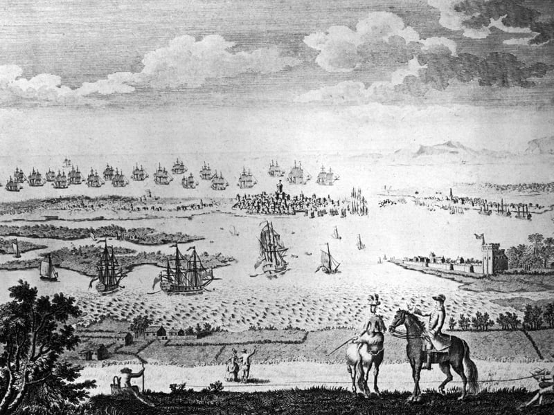 The harbour at Portsmouth, on the south coast of England, circa 1790. Original Publication : The Modern Universal British Traveller (Photo by Hulton Archive/Getty Images)