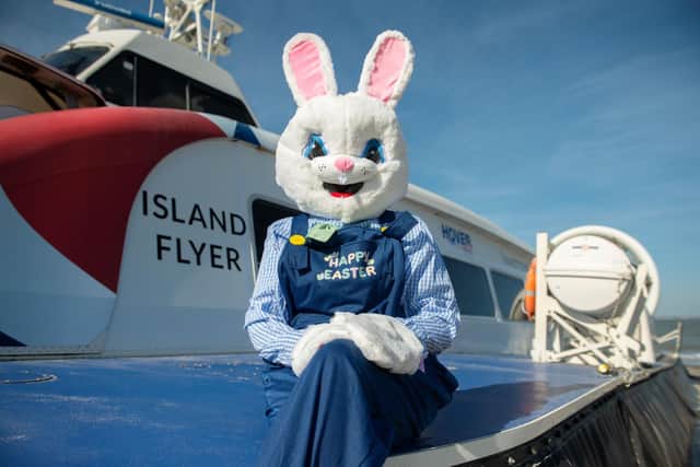 Hovertravel starts evening flights for Easter