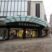 Debenhams. Commercial Rd, Portsmouth
Picture: Chris Moorhouse      (161220-33)