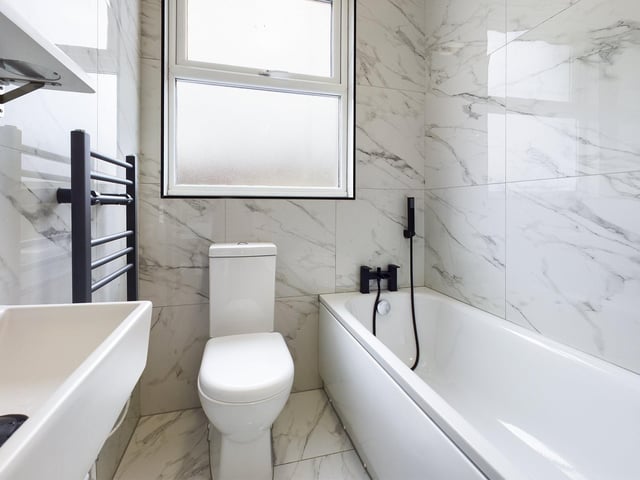 The bathroom at Esslemont Road, Southsea