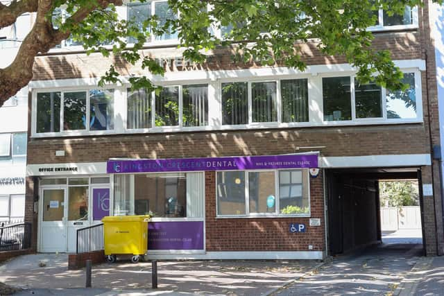 External images of the dentist on Kingston Crescent.