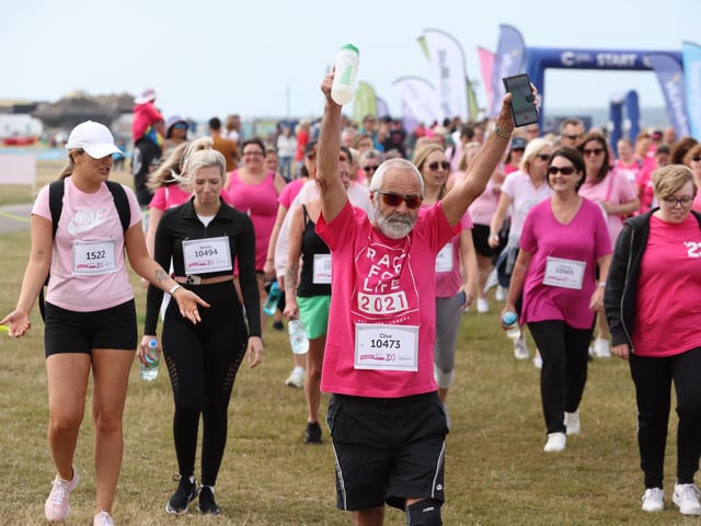 Cancer Research UK Race for Life on Southsea Common.
Picture Stuart Martin (220421-7042)