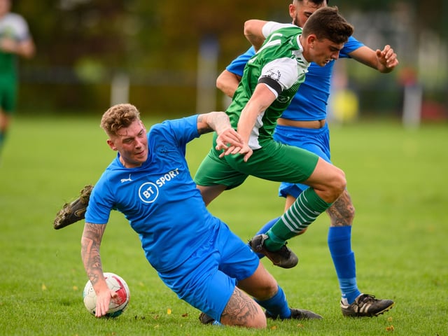 Paulsgrove (blue) v Moneyfields. Picture: Keith Woodland