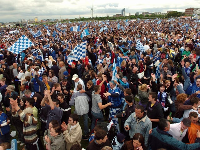 A huge crowd watch the match against Cardiff on a huge screen on Southsea Common.PICTURE: MALCOLM WELLS