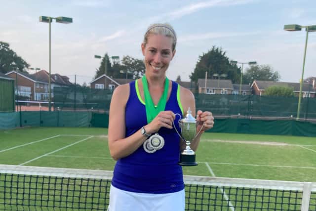 Avenue singles winner Victoria Pine