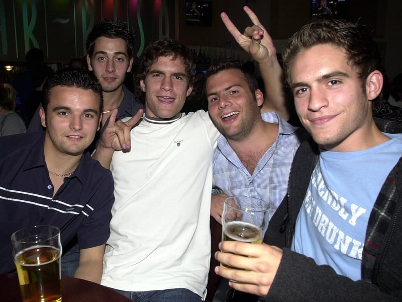 This is what a night out at Jongleurs in Gunwharf Quays looked like in the 00s.