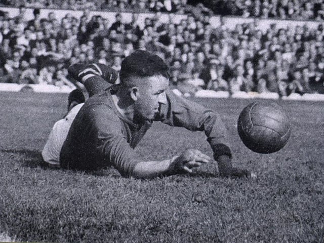 Among his 18 international caps for Northern Ireland, Uprichard went to Sweden in 1958 where his country reached the quarter-final stage.